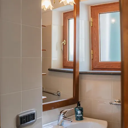 Appartamento Ziro House *