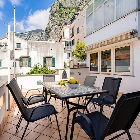 Apartamento Ziro House